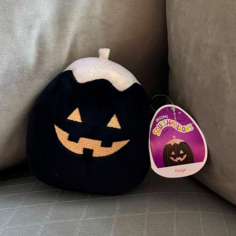 Rare NWT Paige the Pumpkin 5” Squishmallow